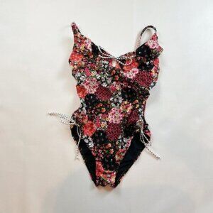 NWOT Skinny Dippers Swimsuit M One Piece Rosalina Floral Ruffle B1278